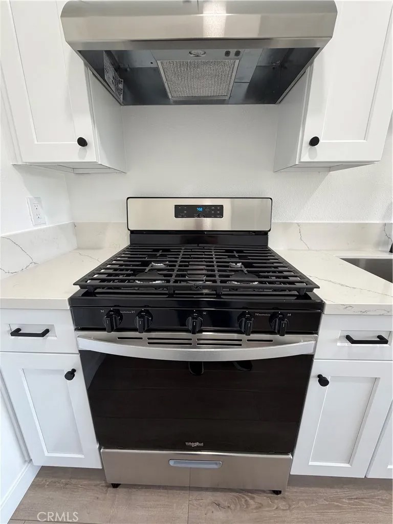 1400 W Warner Avenue 41