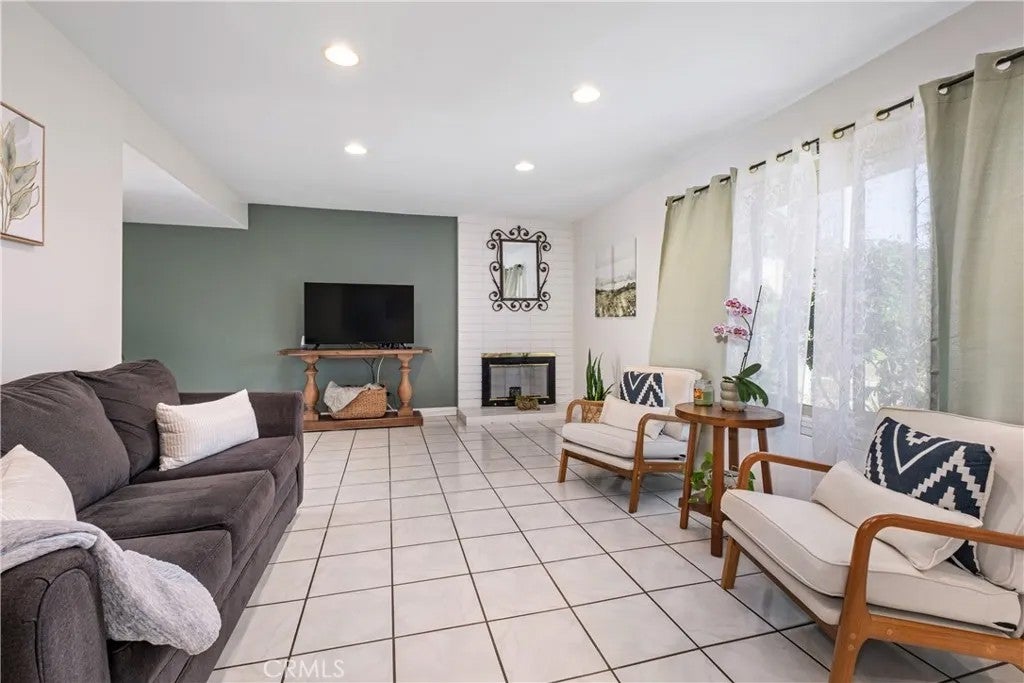 1722 Mitchell 172
