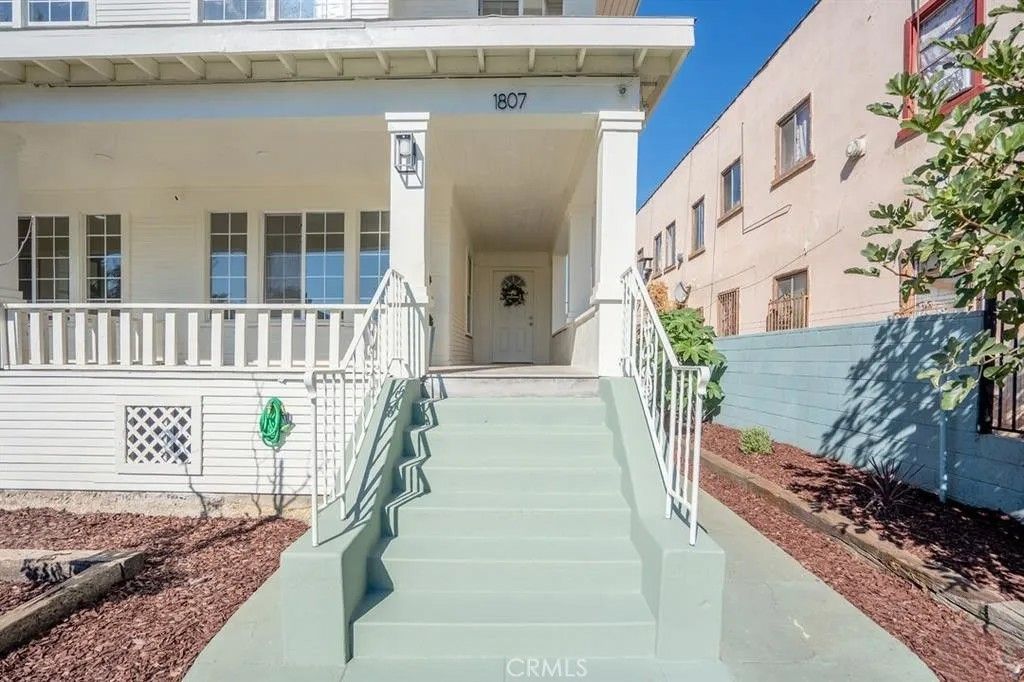 Photo of 1807 S Bonnie Brae Street, Los Angeles, CA 90006 (MLS # WS26017210)