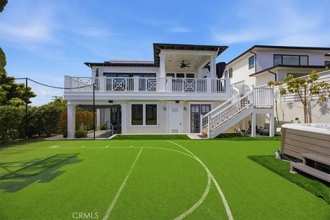 Tiny photo for 826 18th Street, Hermosa Beach, CA 90254 (MLS # SB26099117)