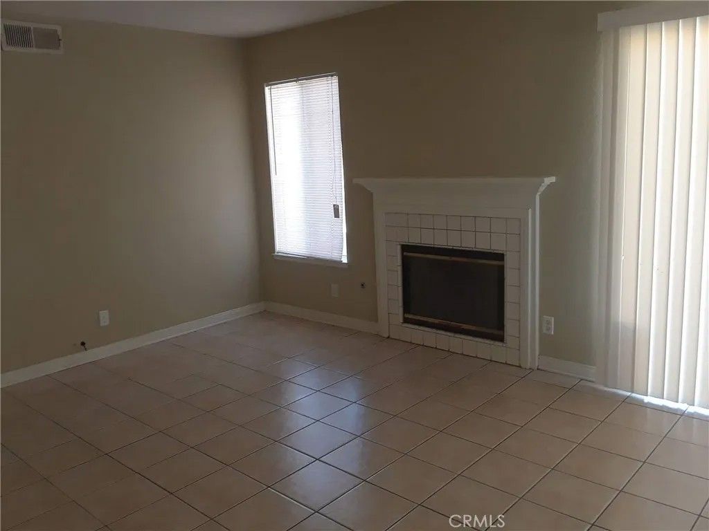 Photo of 828 Greenwich Court, Hemet, CA 92545 (MLS # PW26107359)
