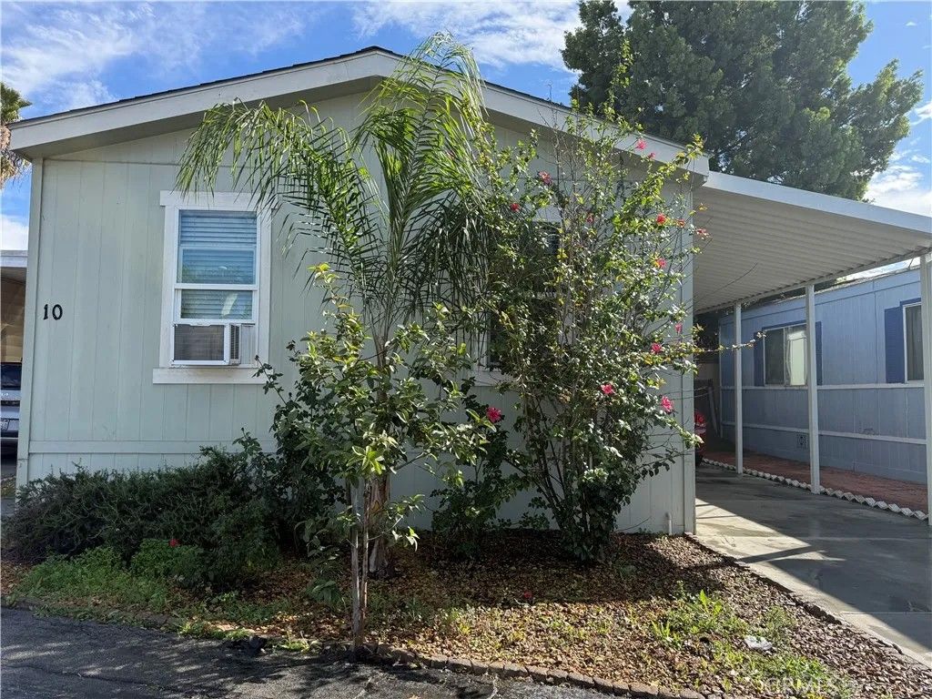Photo of 12700 Elliott Ave #10, El Monte, CA 91732 (MLS # DW26018961)