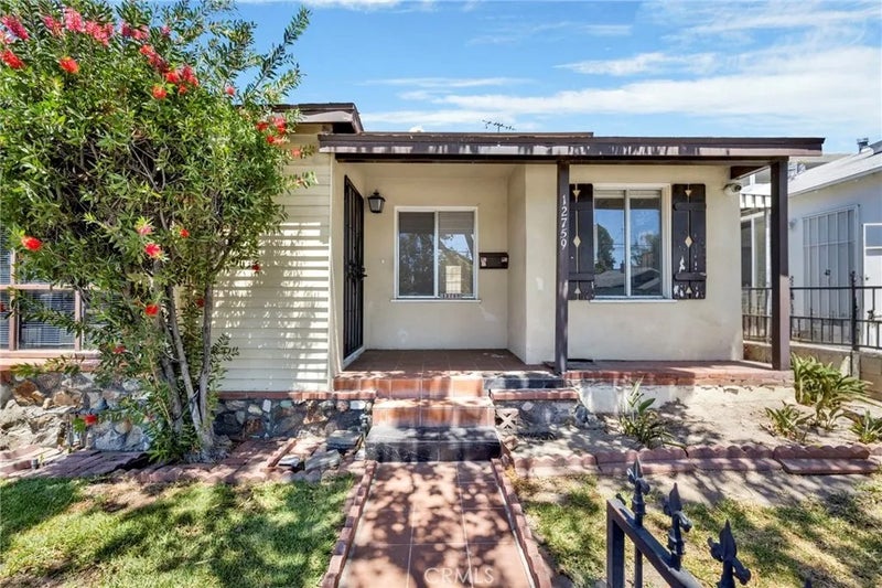 12759 Oxnard