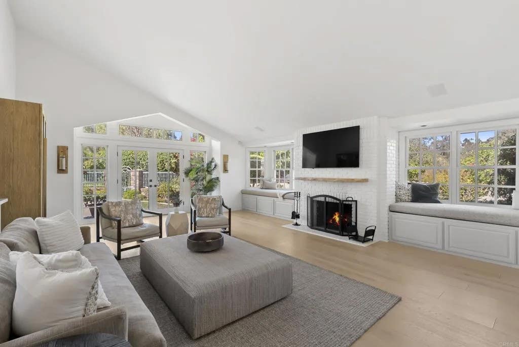 Photo of 5427 La Crescenta, Rancho Santa Fe, CA 92067 (MLS # NDP2607518)