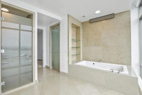 Tiny photo for 165 6Th Avenue #2504, San Diego, CA 92101 (MLS # NDP2505921)