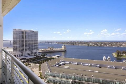 Tiny photo for 165 6Th Avenue #2504, San Diego, CA 92101 (MLS # NDP2505921)