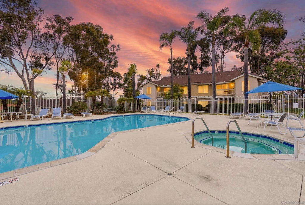 Photo of 236 Diamond Way #Unit 250, Vista, CA 92083 (MLS # 260018413)