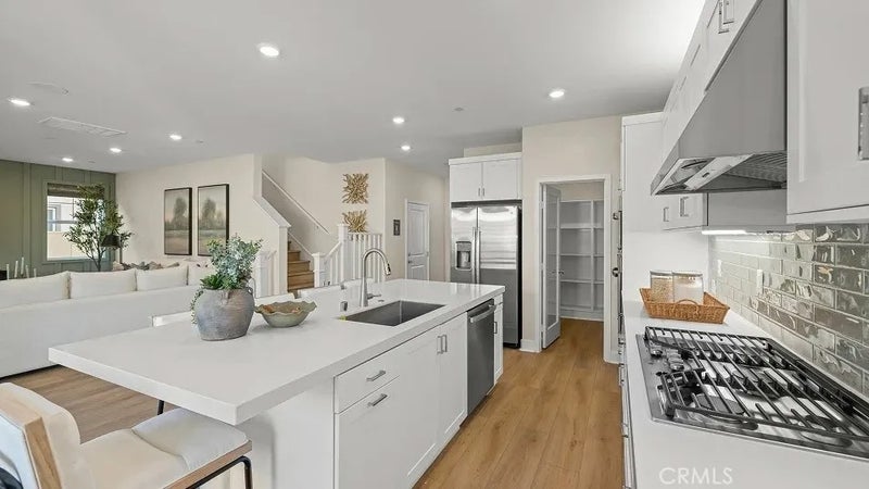 2133 Perdido Lane
