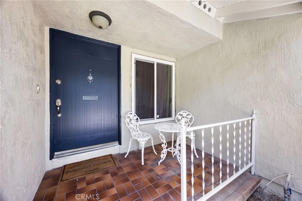 1130 E 21st