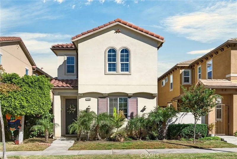12549 Heritage Springs