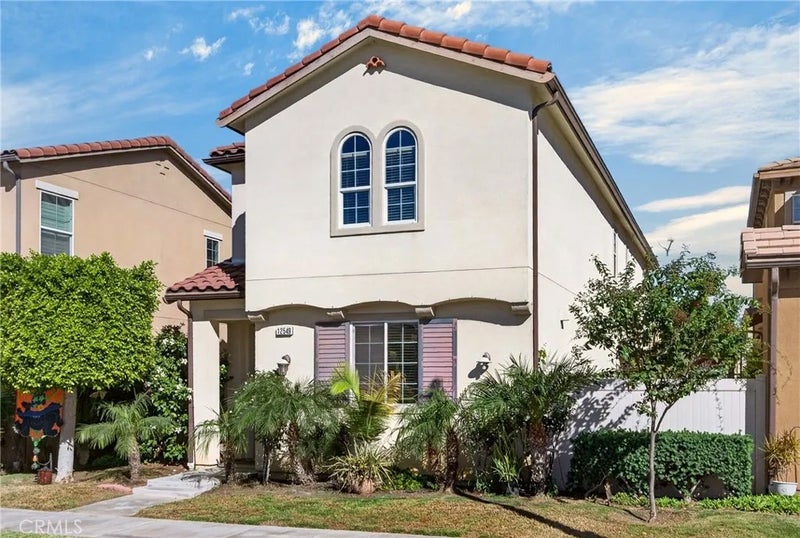 12549 Heritage Springs