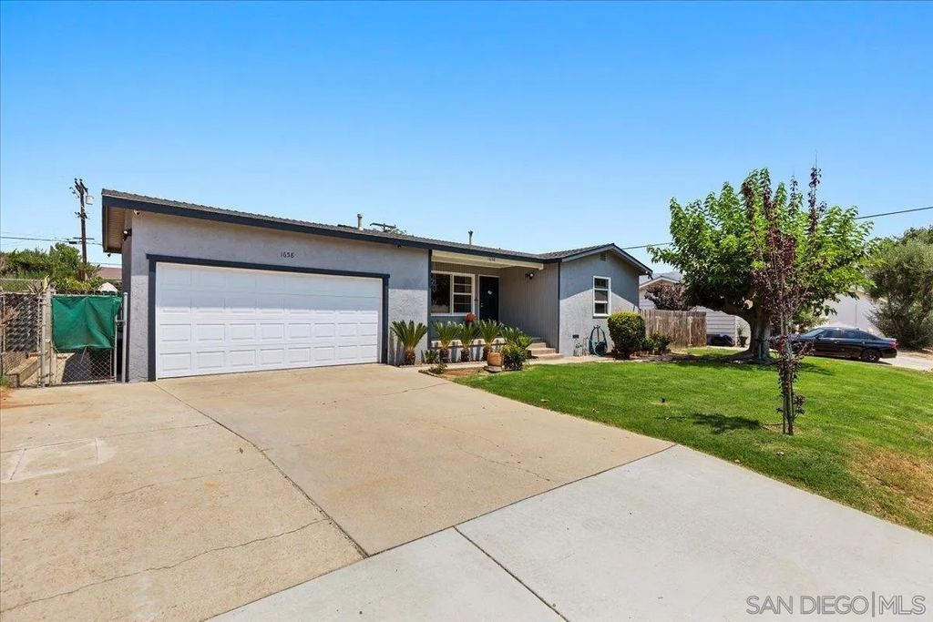Photo of 1658 Greenfield Dr, El Cajon, CA 92021 (MLS # 260001912)