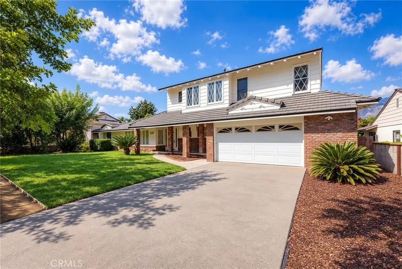 1137 Monte Verde