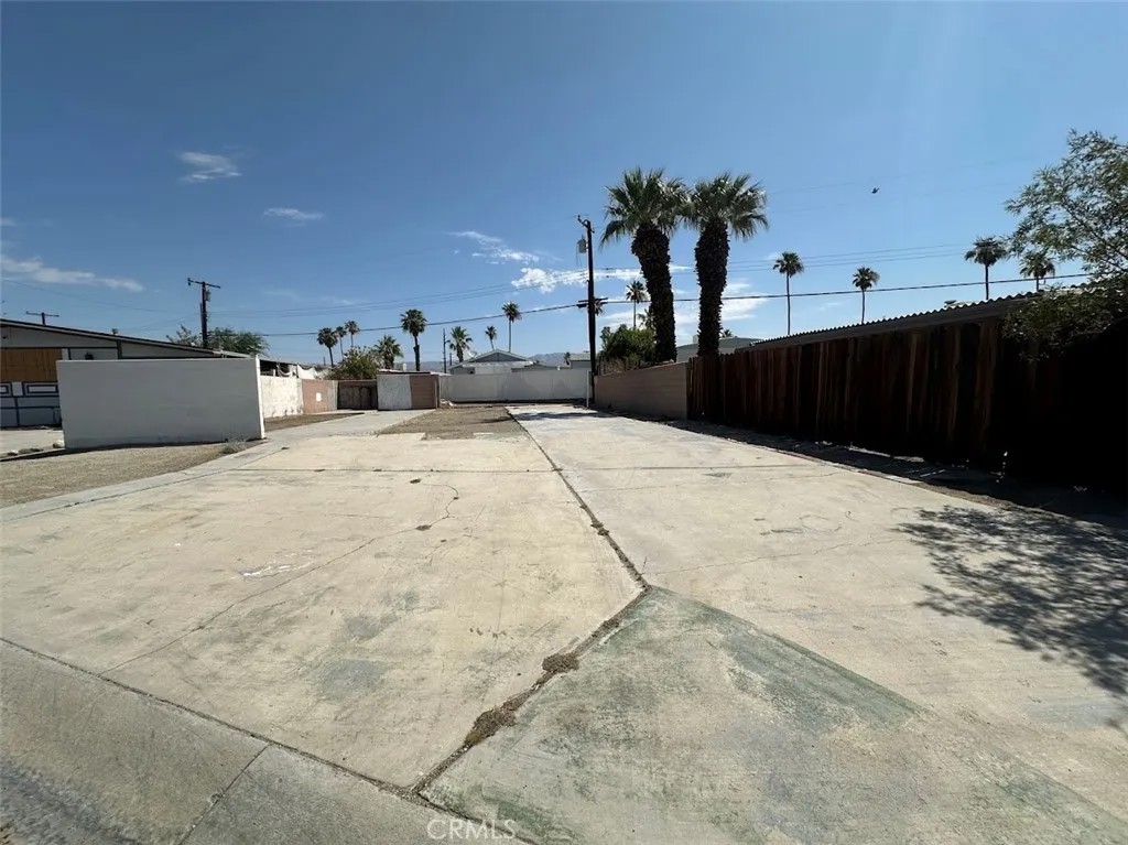 32060 Oakland