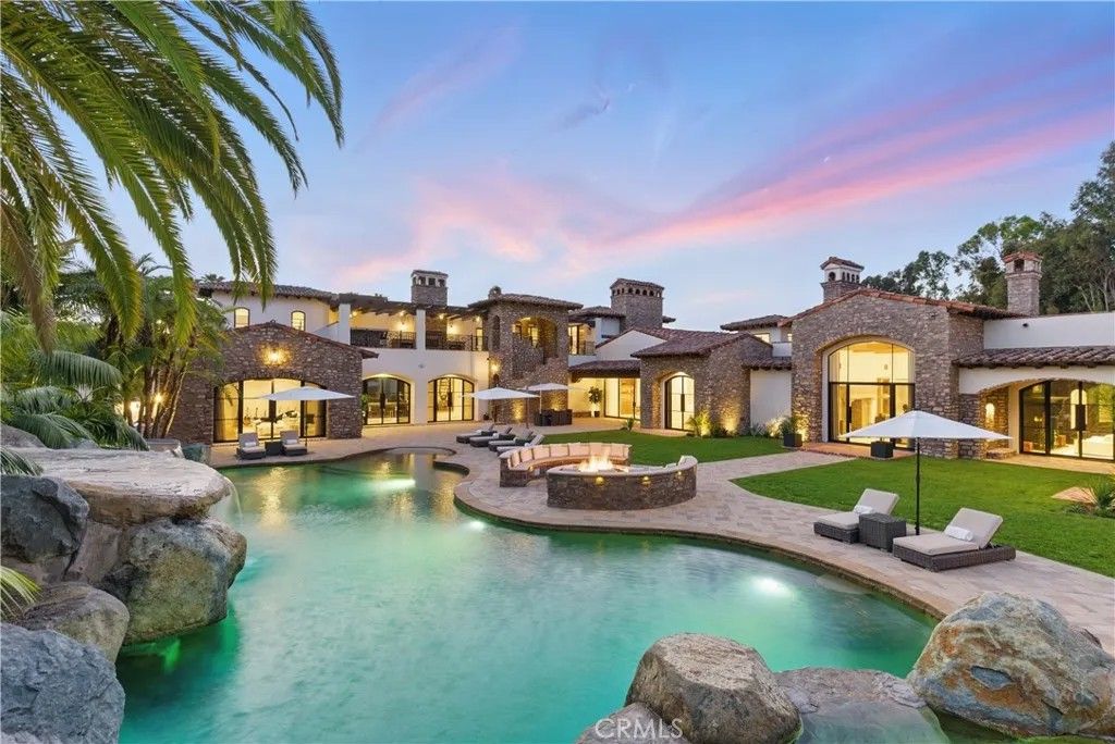 Photo of 15931 Via De Santa Fe, Rancho Santa Fe, CA 92067 (MLS # ND25074787)