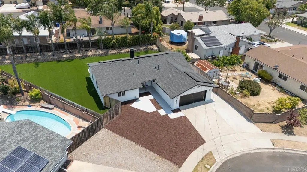 6461 Beaver Lake Court