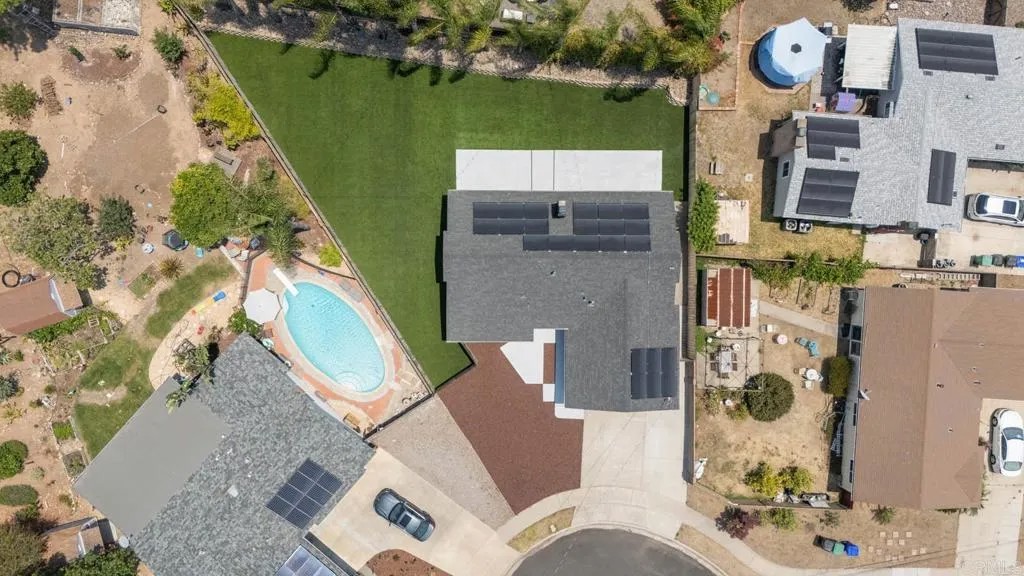 6461 Beaver Lake Court