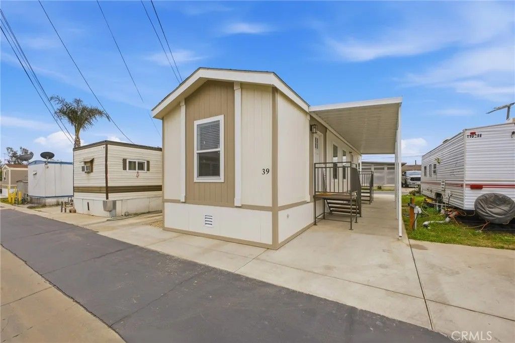 Photo of 18411 Valley Blvd #39, Bloomington, CA 92316 (MLS # CV26031828)