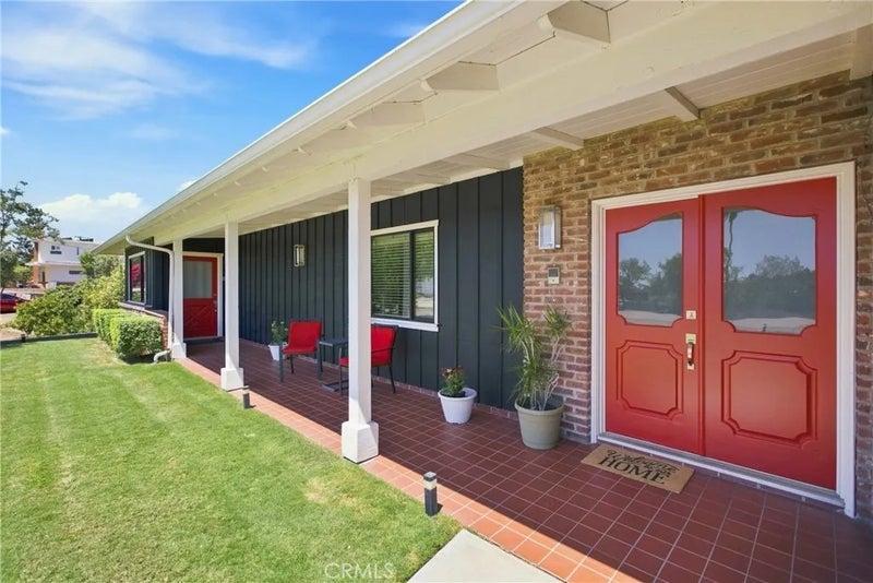 1019 Riverview Drive