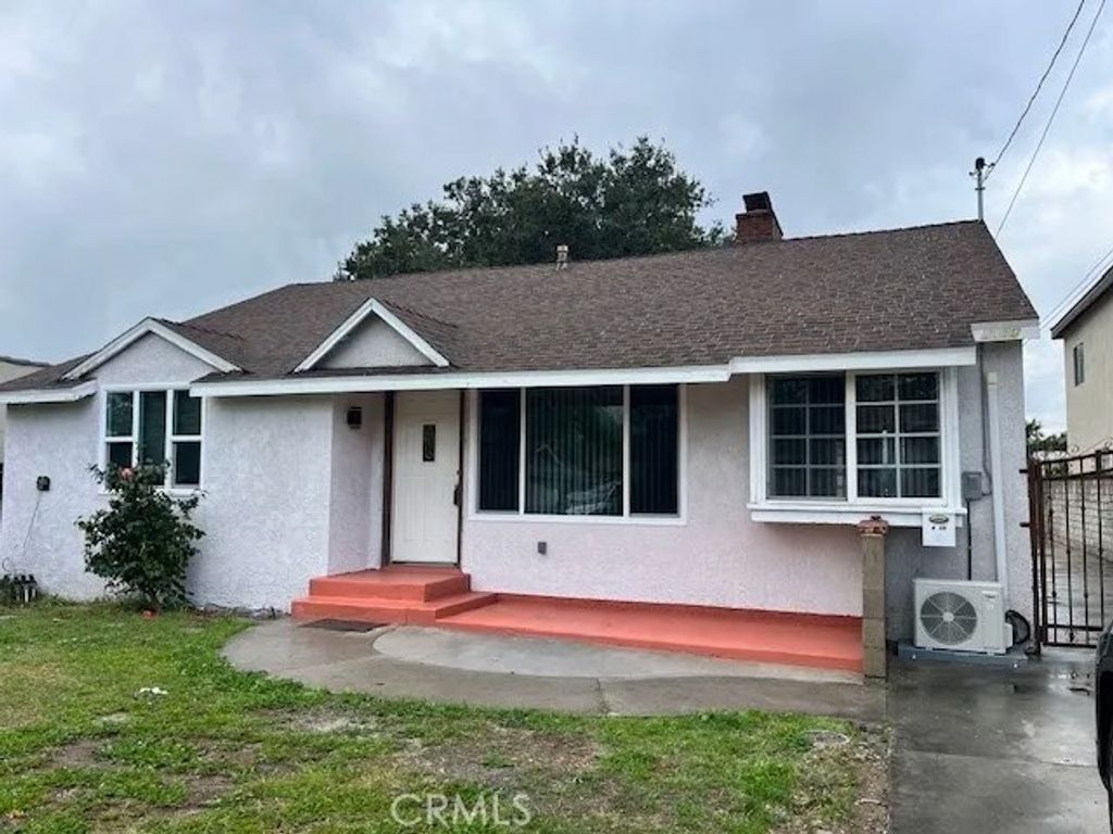 Photo of 6013 N Walnut Grove, San Gabriel, CA 91775 (MLS # AR26036559)
