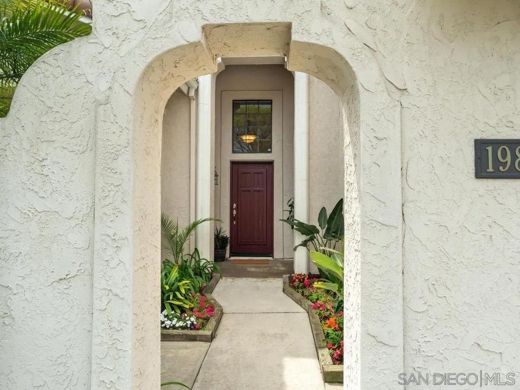 Photo of 1981 AVENIDA jOAQUIN, Encinitas, CA 92024 (MLS # 260009320)