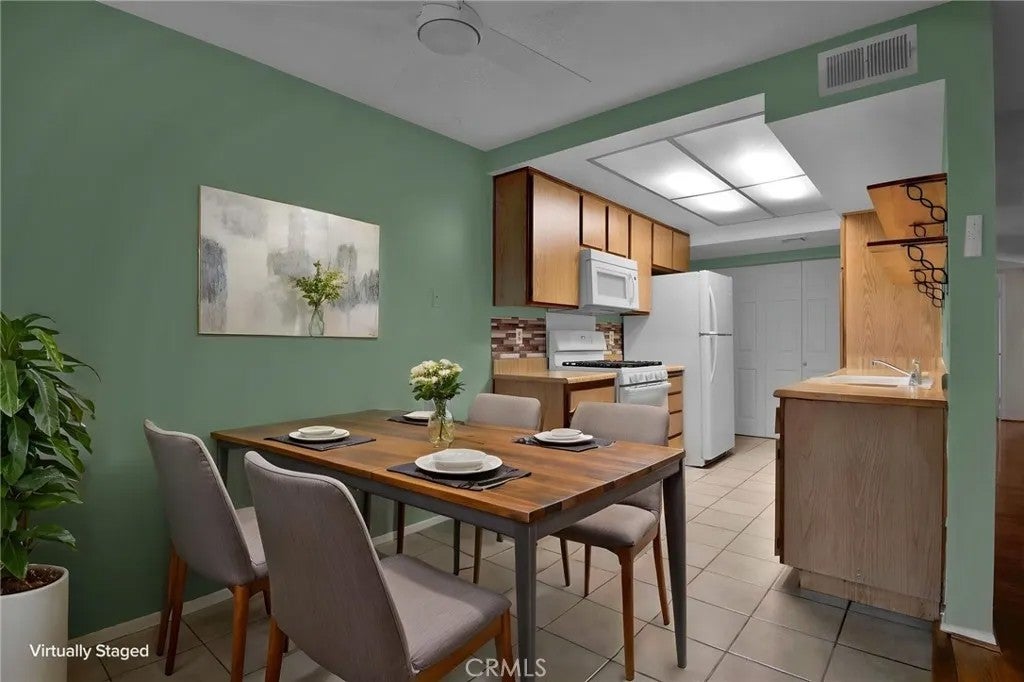 3280 Little Mountain Drive A