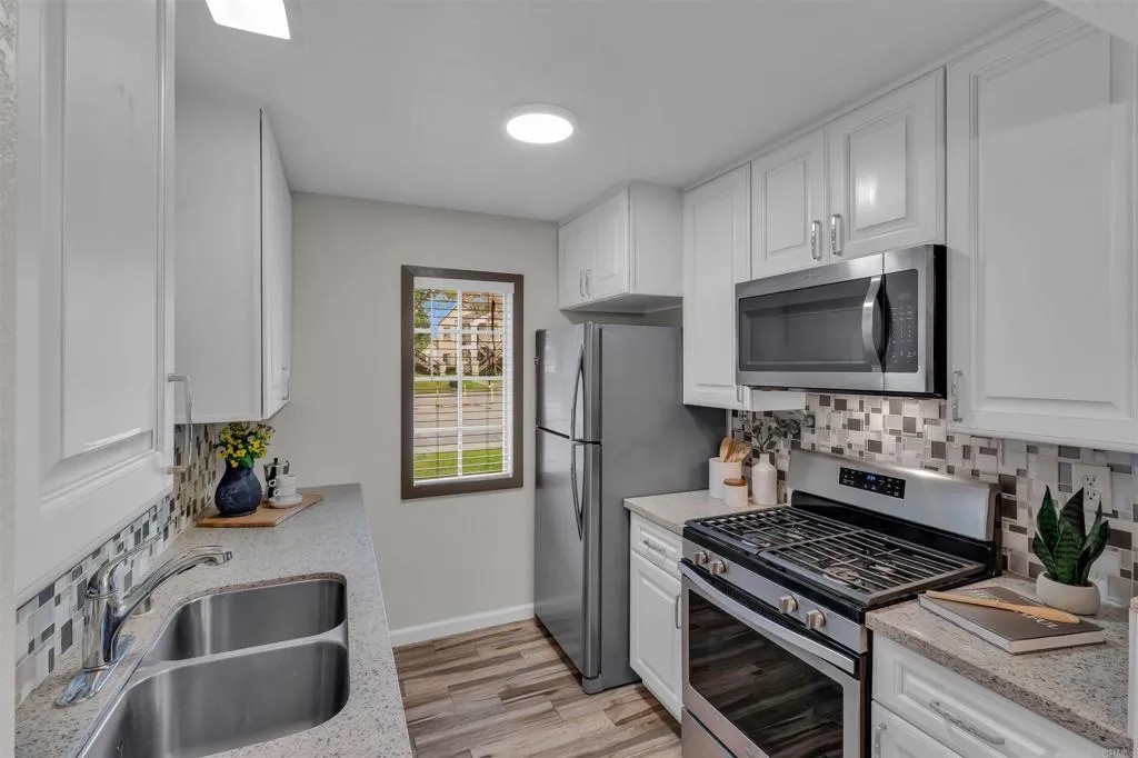 10606 Aderman Avenue 5