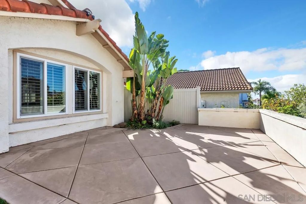Photo of 11655 Cebada Ct, San Diego, CA 92124 (MLS # 250045218)