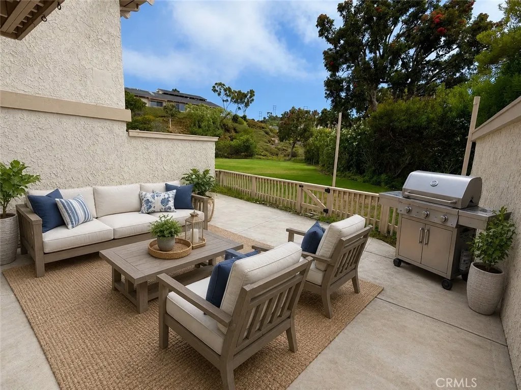 714 Calle Bahia