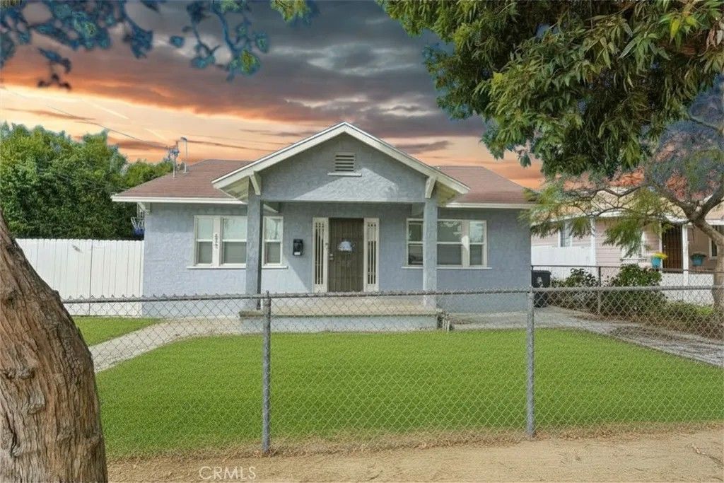 Photo of 817 N Gulf Avenue, Wilmington, CA 90744 (MLS # SB26060212)