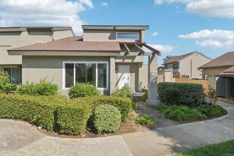 10828 Lamentin Court San Diego CA 92124