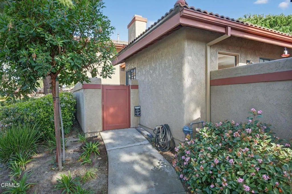 Photo of 3683 Via Pacifica Walk, Oxnard, CA 93035 (MLS # V1-34408)