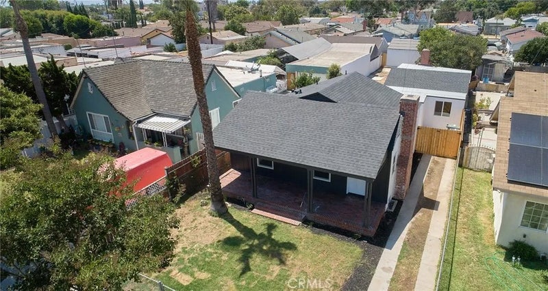 8443 San Miguel Avenue