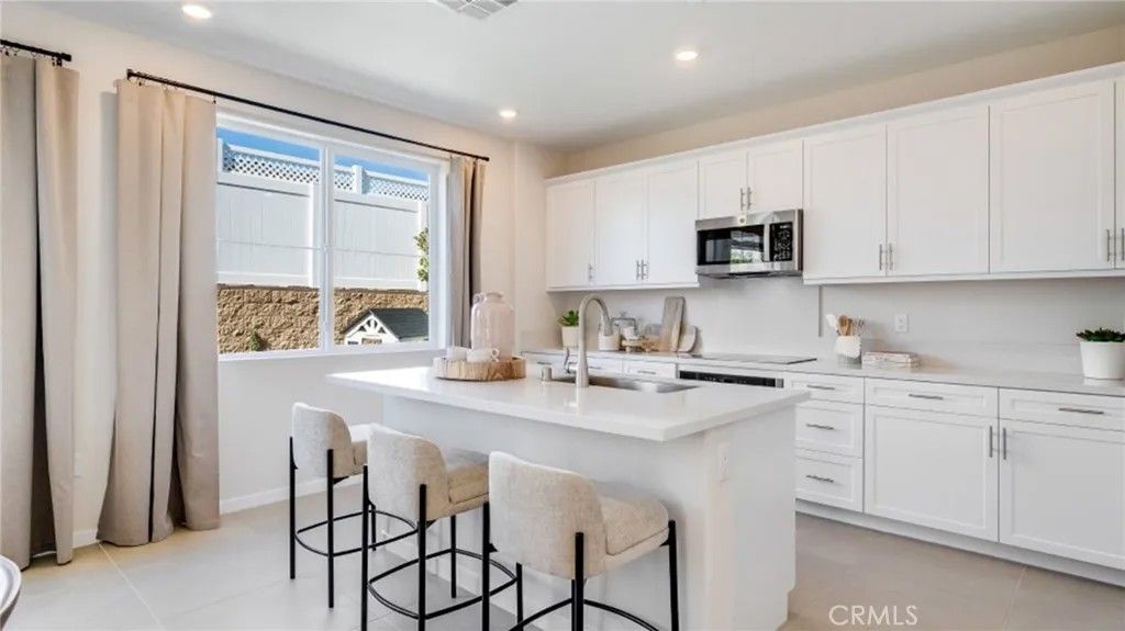 Photo of 31547 Cobalite Drive, Winchester, CA 92596 (MLS # SW25279031)