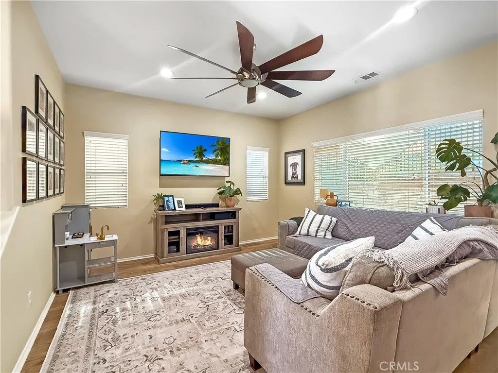 Photo of 35341 White Camarillo Ln, Fallbrook, CA 92028 (MLS # IG26012642)