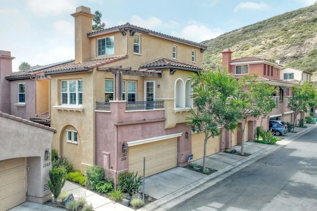 Photo of 1367 Sky Ridge, San Marcos, CA 92078 (MLS # NDP2506427)