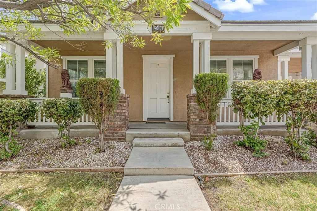 Photo of 29001 Savannah Drive, Temecula, CA 92591 (MLS # SW26096502)