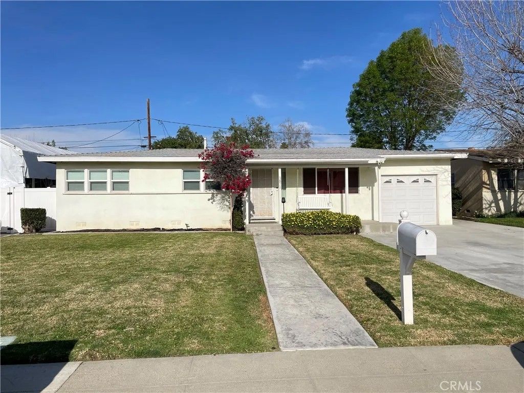 Photo of 3871 San Marcos Avenue, Riverside, CA 92504 (MLS # IG26070682)