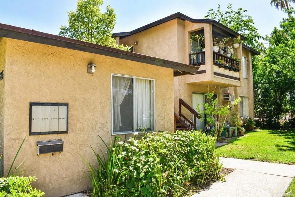 5526 Shasta Lane