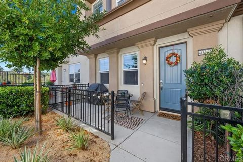 Tiny photo for 40344 Calle Real Real, Murrieta, CA 92563 (MLS # NDP2510417)