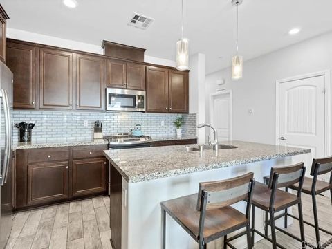 Tiny photo for 40344 Calle Real Real, Murrieta, CA 92563 (MLS # NDP2510417)