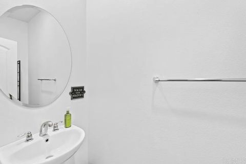 Tiny photo for 40344 Calle Real Real, Murrieta, CA 92563 (MLS # NDP2510417)