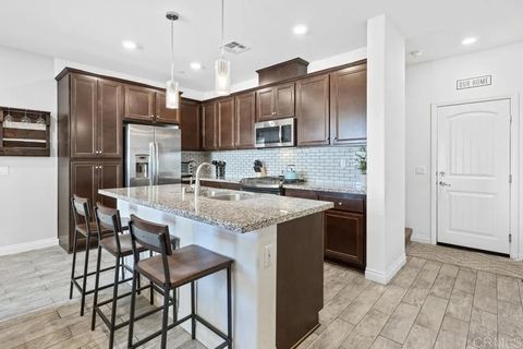 Tiny photo for 40344 Calle Real Real, Murrieta, CA 92563 (MLS # NDP2510417)