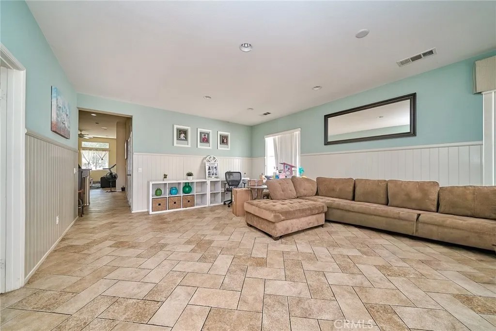 651 Victorian Hill Drive
