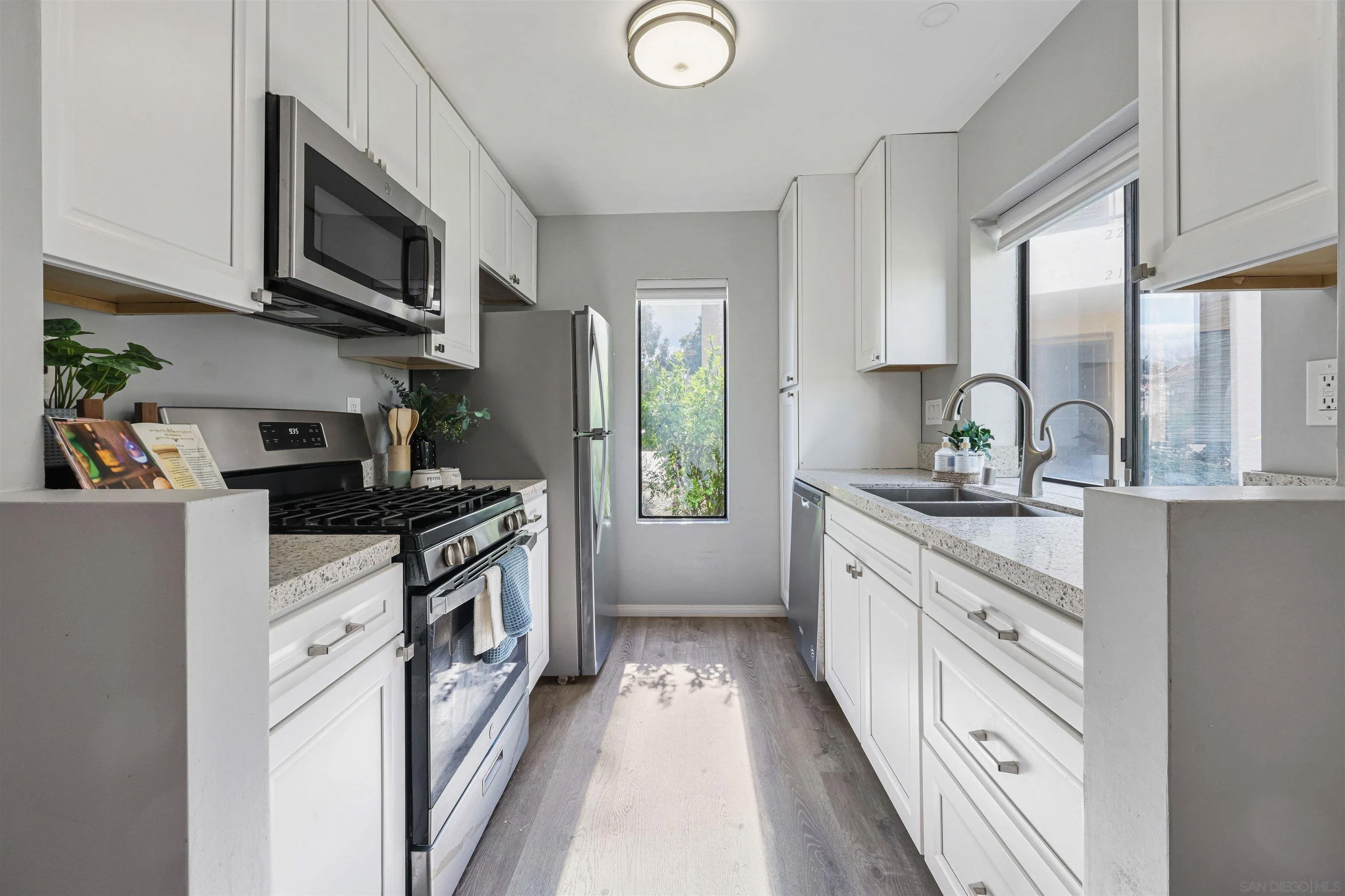 8456 New Salem st 27