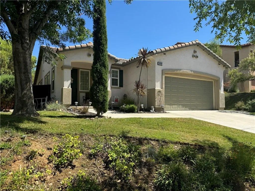 Photo of 36604 Bay Hill Drive, Beaumont, CA 92223 (MLS # CV25278763)