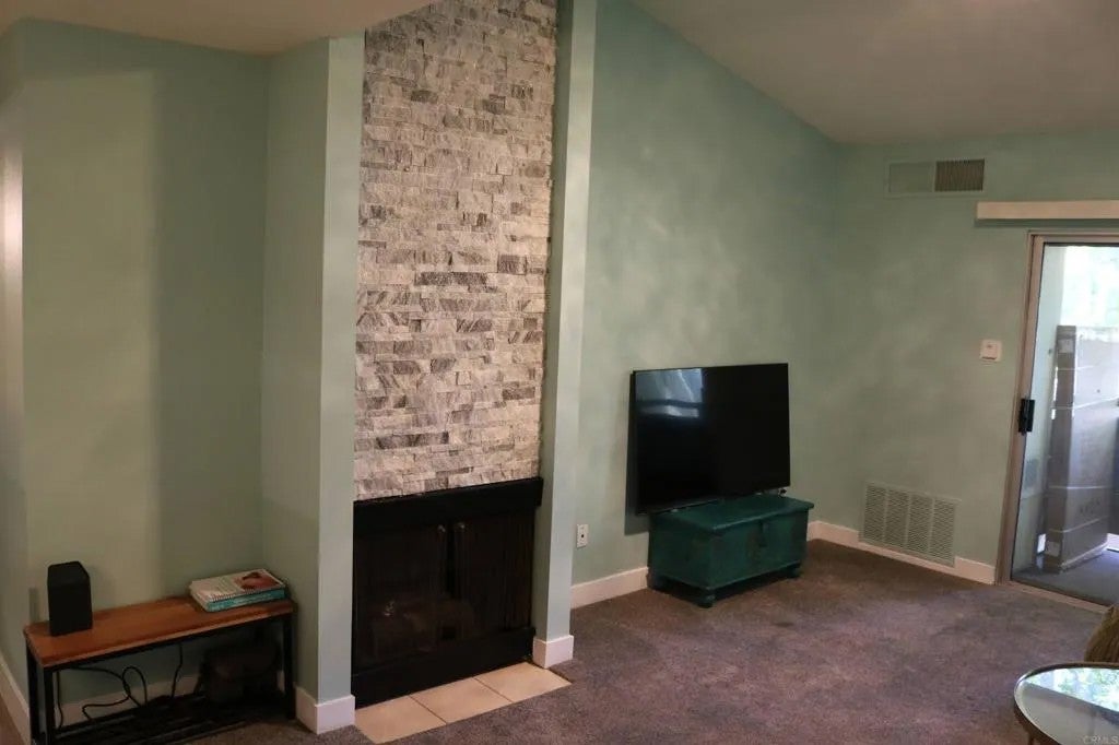 1615 Hotel Circle South D310