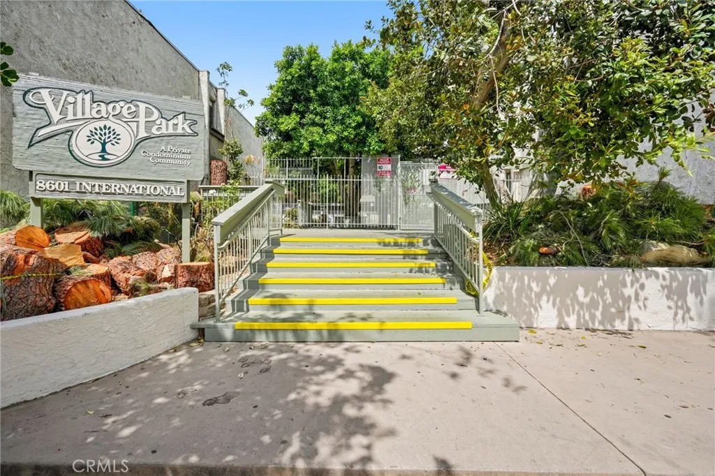 8601 International Avenue 234