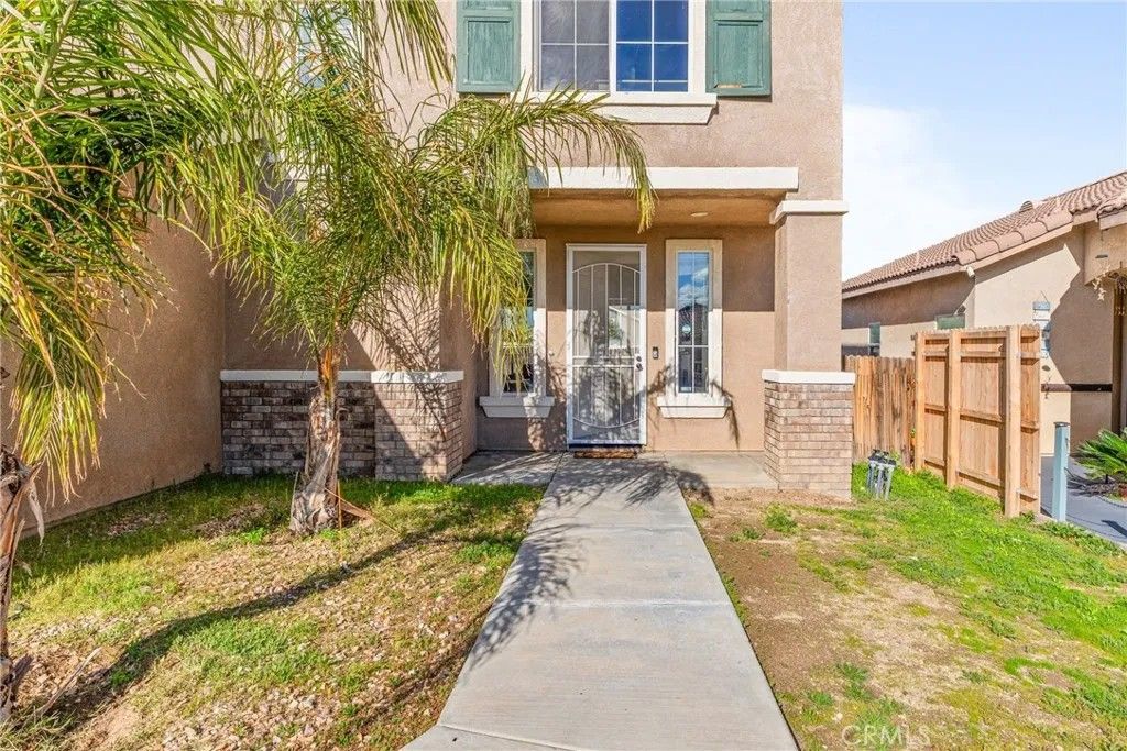 Photo of 14286 Tortoise Pl, Victorville, CA 92394 (MLS # IG26004938)