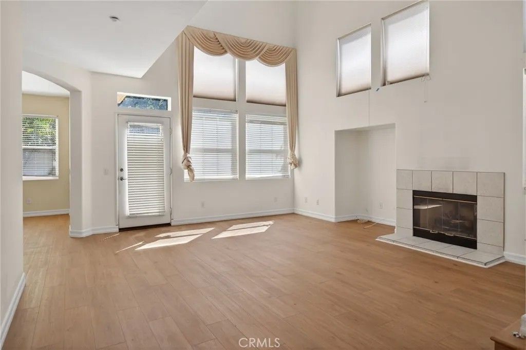 Photo of 1050 Avenida Classica, Oxnard, CA 93030 (MLS # SB26039678)